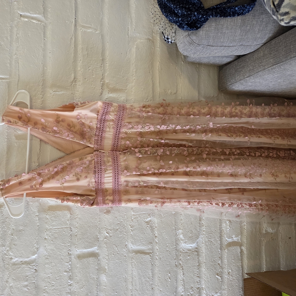 Elegant Pink Floral Dress